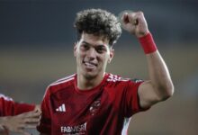 لاعب الأهلي إمام عاشور