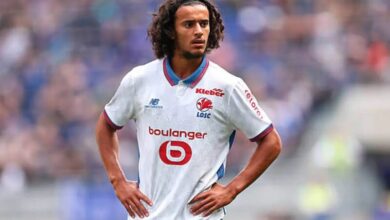 أيوب بوعدي نجم منتخب المغرب ونادي ليل الفرنسي