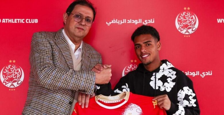 المهاجم البوليفي موزيس بيانكاوا لاعب الوداد الرياضي