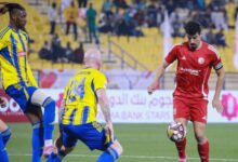 بغداد بونجاح يحتفل بهدفه الاستثنائي مع نادي الشمال القطري