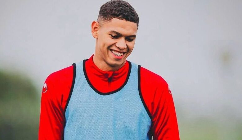 منتصر لحتيمي لاعب الفتح الرباطي الجديد