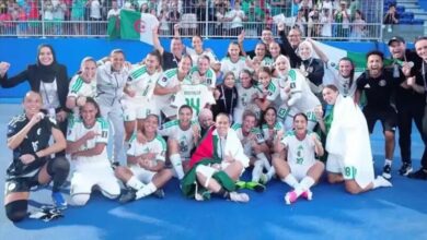لاعبات المنتخب المغربي النسوي خلال مباراة تحديد المركز الثالث أمام الجزائر