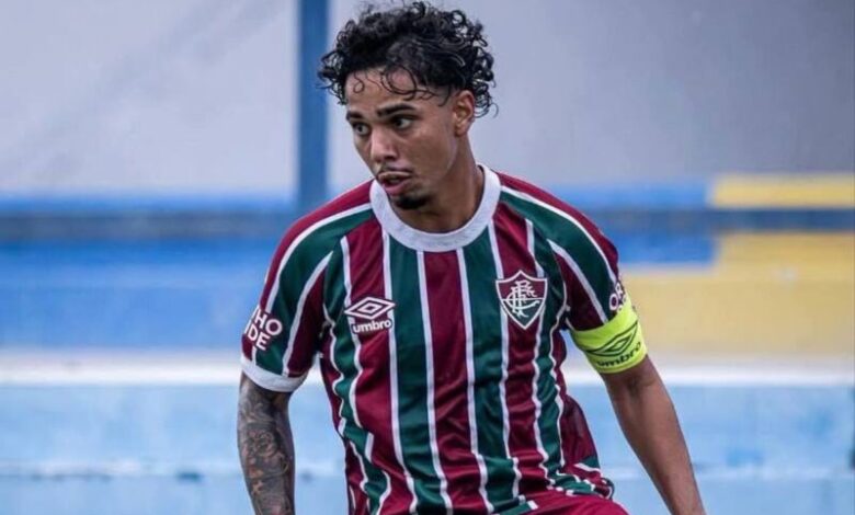 فيليبينيو، الجناح البرازيلي الجديد لنادي الرجاء البيضاوي القادم من فلومينينسي