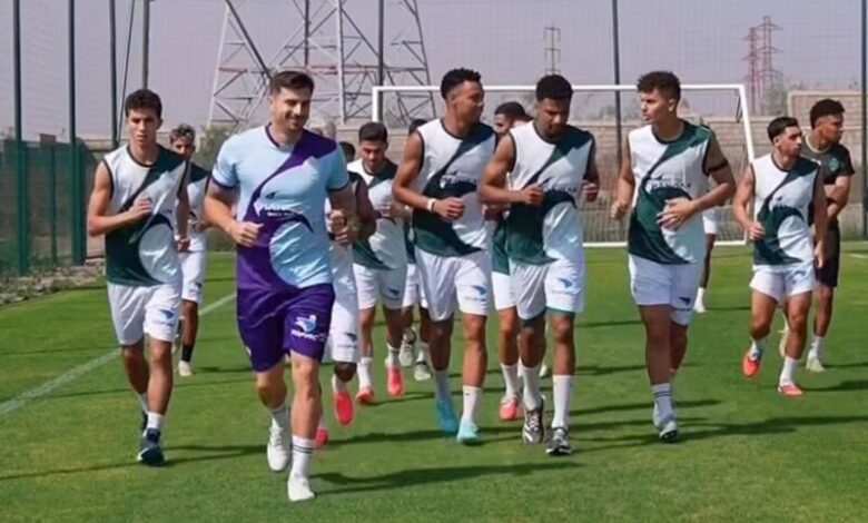 لاعبو الرجاء الرياضي خلال المعسكر التحضيري بأكادير