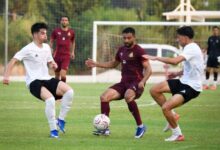 لاعبو الجيش الملكي خلال مباراتهم الودية أمام أنطاليا سبور في تركيا