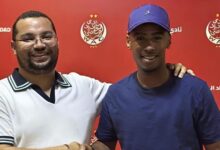 عادل الخلوفي يوقع رسميًا لصفوف الوداد الرياضي