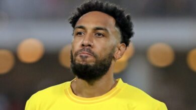 بيير-إيميريك أوباميانغ نجم منتخب الغابون