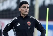 أشرف بنشرقي لاعب النادي الأهلي المصري