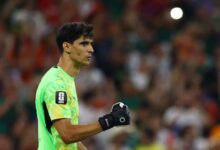 ياسين بونو حارس المنتخب المغربي مرشح لجائزة أفضل حارس مرمى في العالم 2026