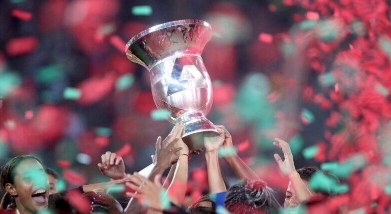 لاعبات الفتح الرباطي خلال مباراة في دوري أبطال إفريقيا للسيدات
