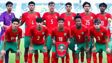 لاعبو المنتخب المغربي لأقل من 20 سنة يحتفلون بهدف أمام الجزائر