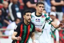 شعارا الرجاء البيضاوي والجيش الملكي في كأس الكونفدرالية الإفريقية