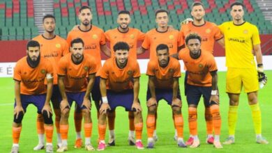 مدرب نهضة بركان بوبيستا خلال حصة تدريبية للفريق