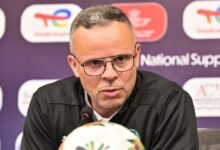 محمد وهبي المدير الفني للمنتخب المغربي خلال ندوة صحفية قبل مباراة ليسوتو