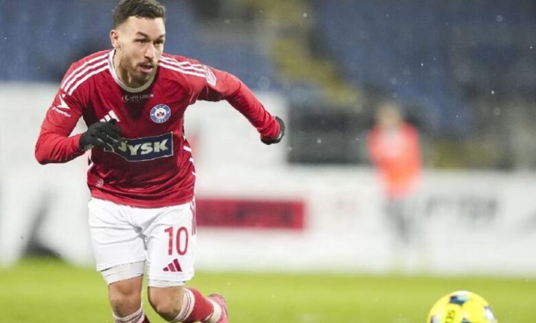 يونس باكيز لاعب الرجاء البيضاوي الجديد