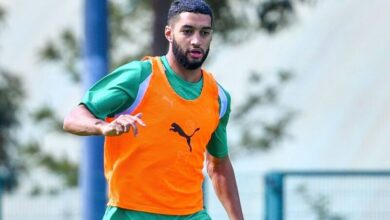 لاعبو المنتخب المغربي خلال حصة تدريبية استعدادا لمواجهة مالي وديا