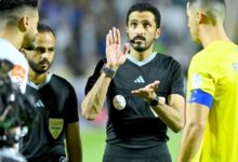 مراد باتنا يحتفل بهدفه مع الفتح السعودي