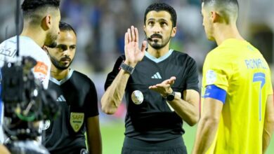 مراد باتنا يحتفل بهدفه مع الفتح السعودي