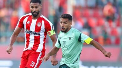 حمزة الواسطي يسجل هدف النادي المكناسي في مرمى اتحاد تواركة