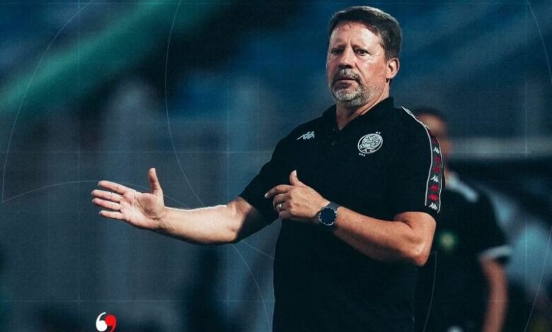 المدرب البرتغالي باولو سيرجيو الذي أنهى الوداد التعاون معه